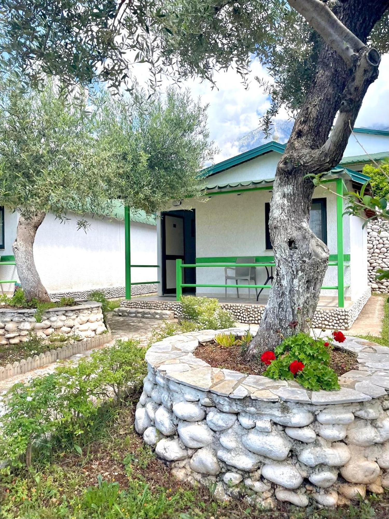 Chalet Ambel Dhermi Exterior photo